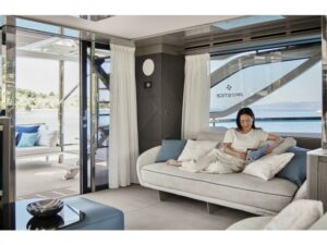 PRESTIGE INTRODUCES THE BRAND NEW M8 CATAMARAN